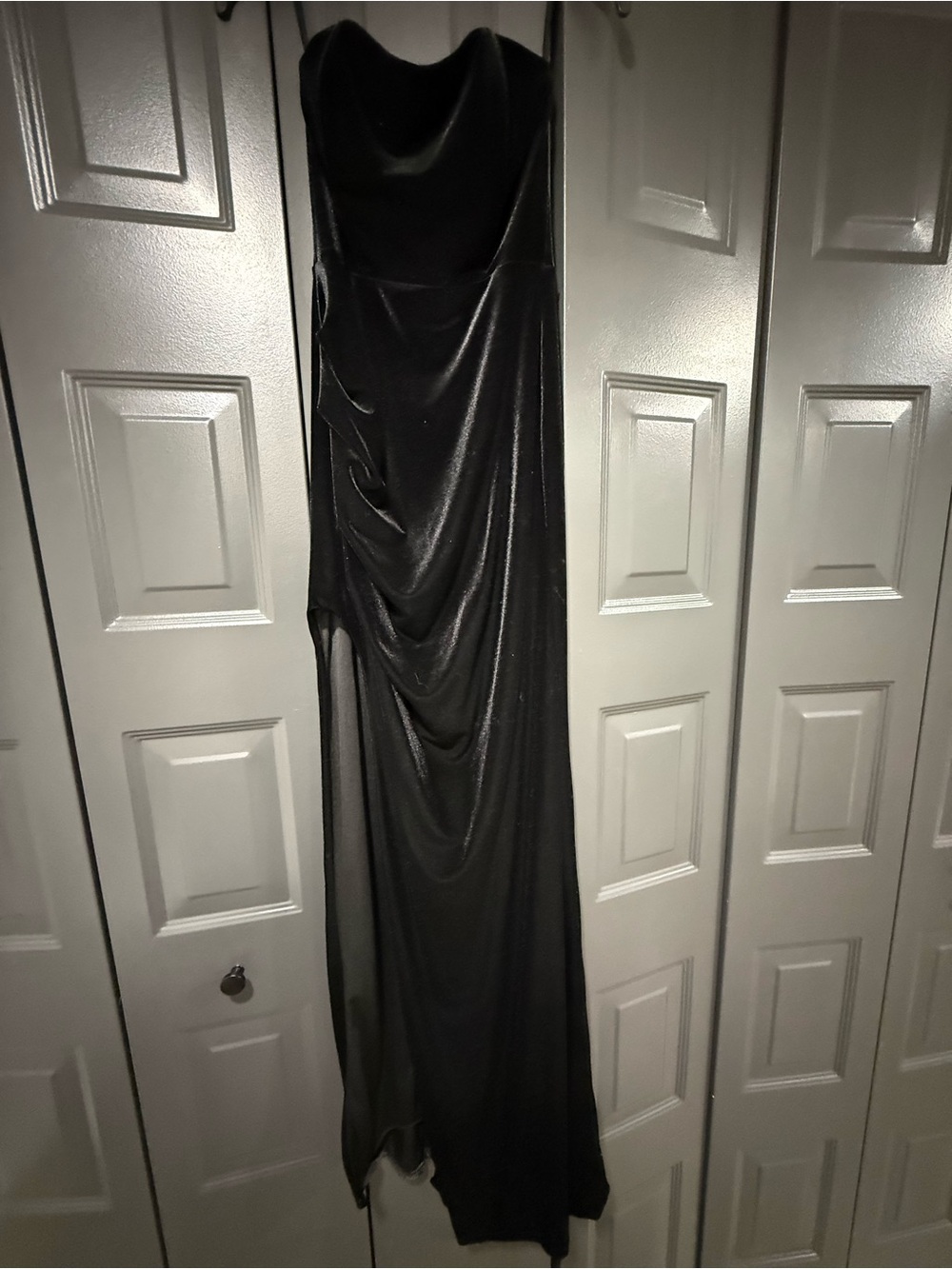 Elegant Black Draped Evening Dress